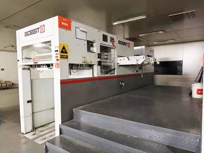Bobst_1807895027_big Bobst_1807895027_big
